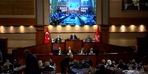 İBB Meclisi'nde tam bir yenilik!  CHP'li Mehmet Ali Tüy partisini eleştirdi, AK Parti'ye övgüde bulundu